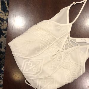 ASTR the label- white lace camisole